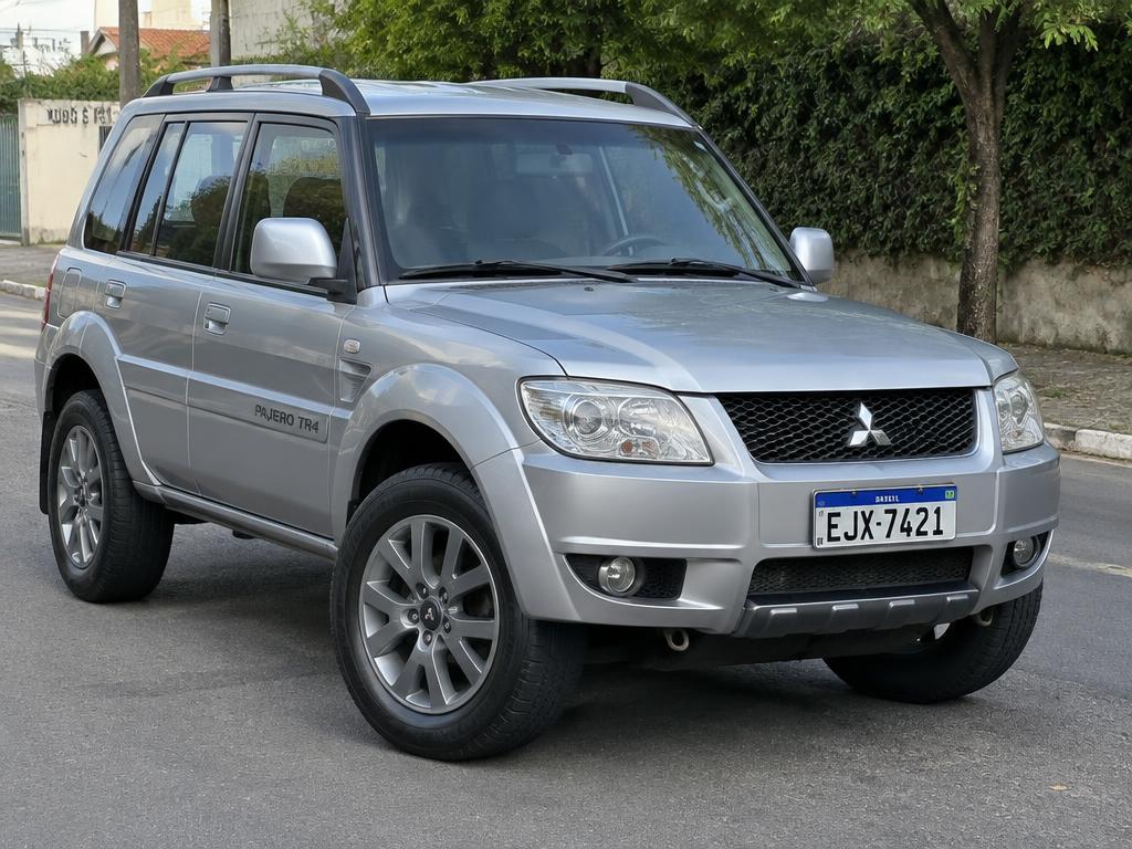 Mitsubishi Pajero TR4 Flex