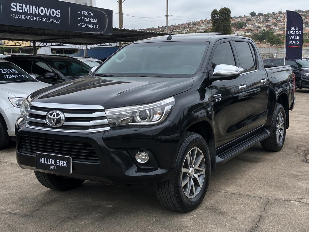 Toyota Hilux SRX 2.8 4x4
